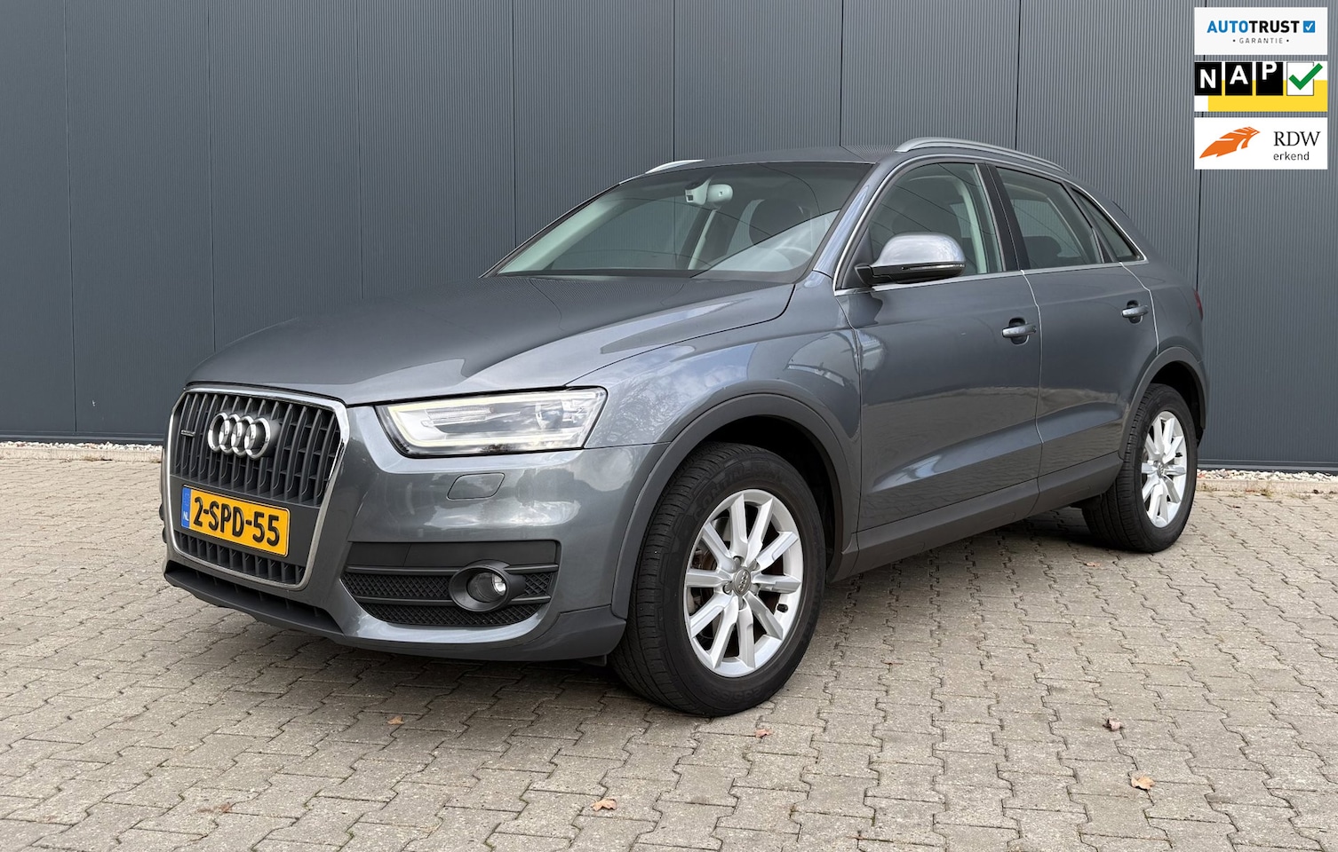 Audi Q3 - 2.0 TFSI quattro Business Edition Navi PDC Clima NAP - AutoWereld.nl