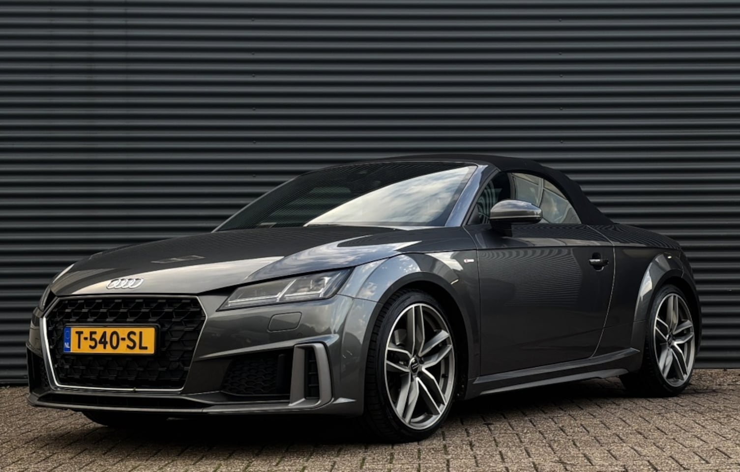 Audi TT Roadster - 40 TFSI 197pk 2x S-Line S tronic - AutoWereld.nl