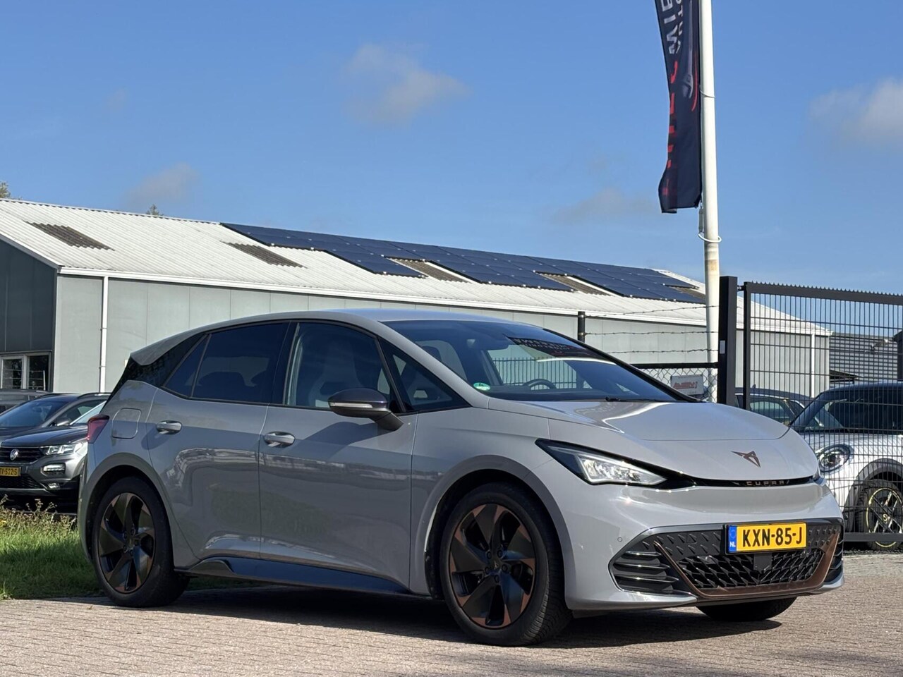 CUPRA Born - adrenaline 62 kWh 204 pk acc stuur vw camera SOH 97% - AutoWereld.nl