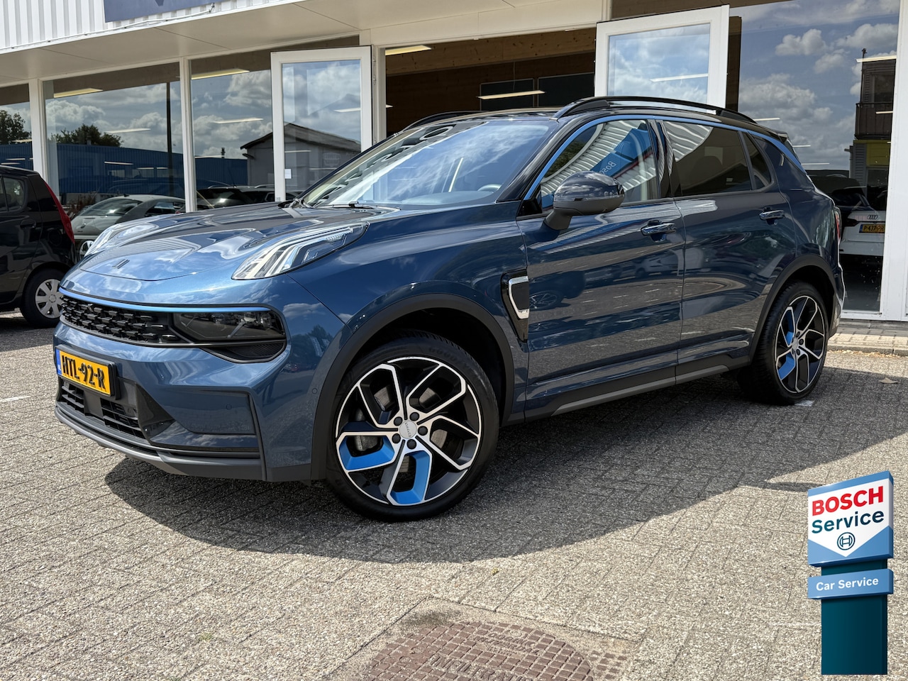 Lynk & Co 01 - 1.5 Hybrid | Trekhaak | LED | 360 camera | Keyless | Adapt. Cruise | Apple Carplay | Pano - AutoWereld.nl