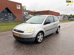 Ford Fiesta - 1.3 Centennial Met 1Jaar APK