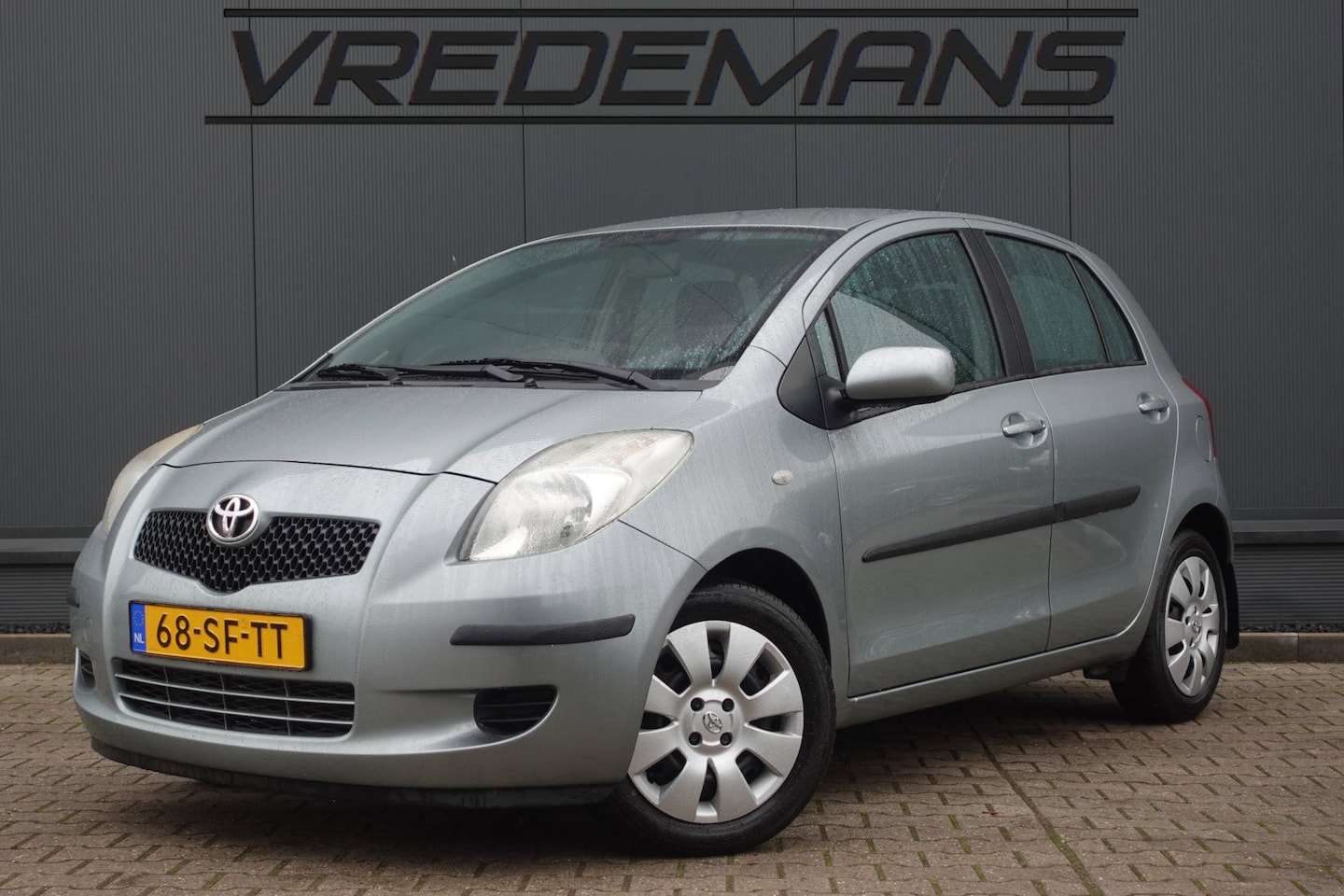 Toyota Yaris - 1.3 VVTi Sol AUTOMAAT / NAP / DEALERONDERH. - AutoWereld.nl