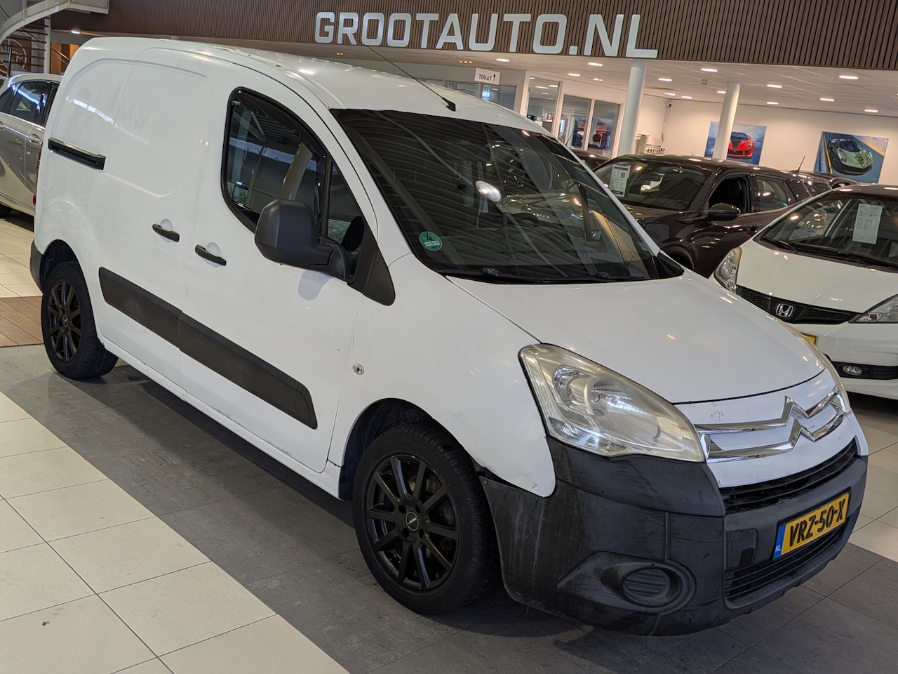 Citroën Berlingo - 1.6i 500 Club Stuurbekrachtiging, Zijschuifdeur Rechts - AutoWereld.nl