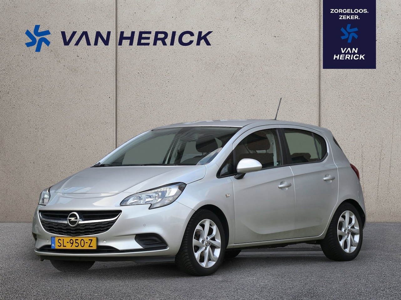 Opel Corsa - 1.4 90PK Online Edition Automaat | Navigatie | Achteruitrijcamera | Parkeersensoren v+a - AutoWereld.nl