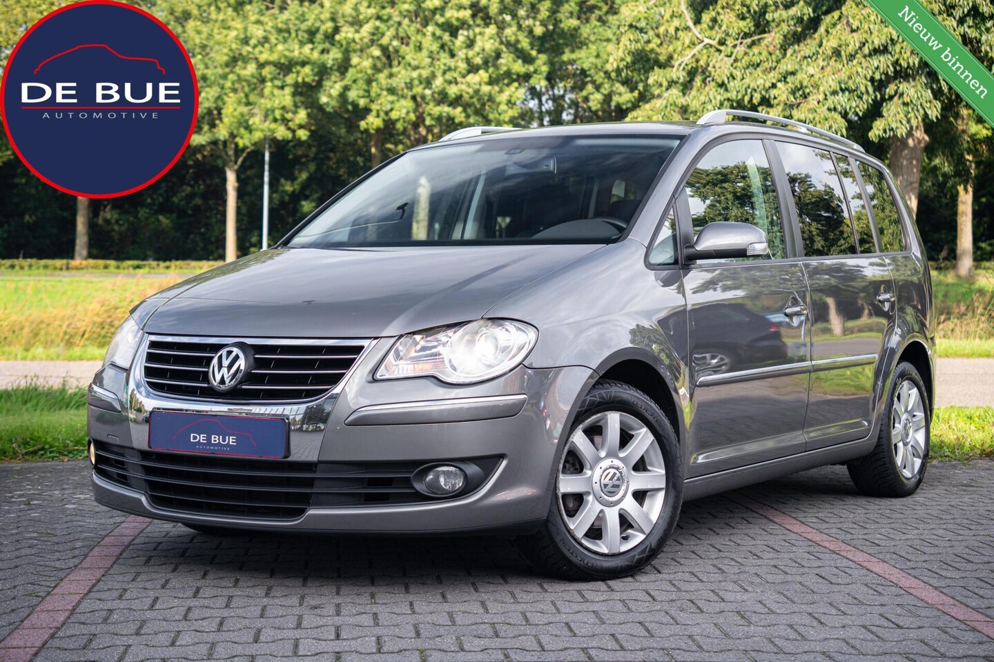 Volkswagen Touran - 1.4 TSI Comfortline|2e Eig|Automaat|Trekhaak|Cruise|Isofix|All-Season|Perfect Onderhouden - AutoWereld.nl