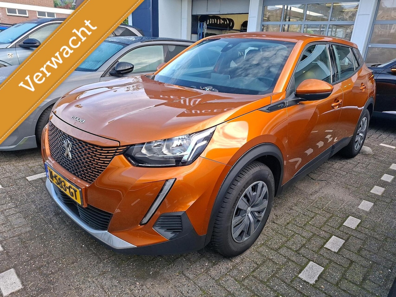 Peugeot e-2008 - EV Active 50 kWh | LED | Climate | - AutoWereld.nl