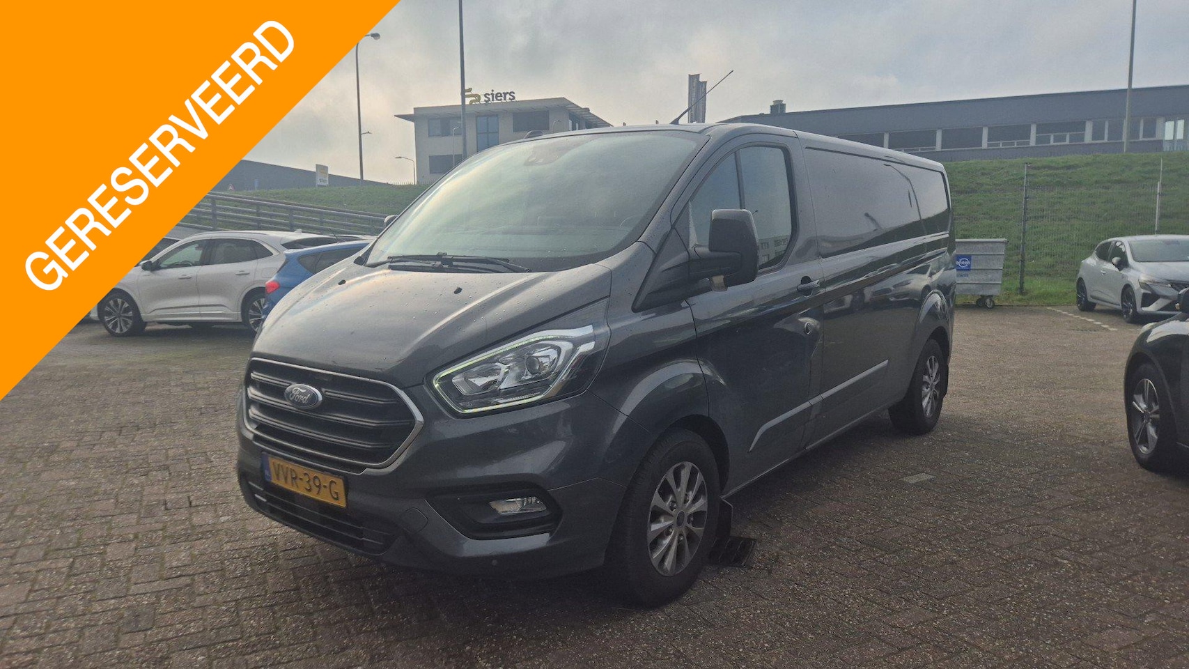 Ford Transit Custom - 340 2.0 TDCI L2H1 Limited 340 2.0 TDCI 170PK L2H1 Limited - AutoWereld.nl