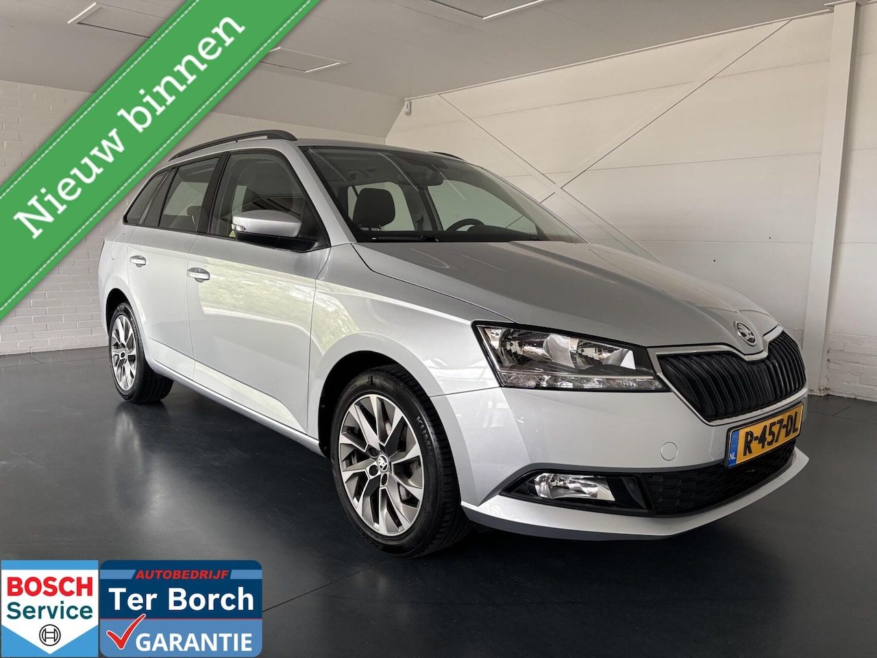Skoda Fabia Combi - 1.0 TSI Business Edition 1.0 TSI Business Edition,Navigatie,Trekhaak - AutoWereld.nl