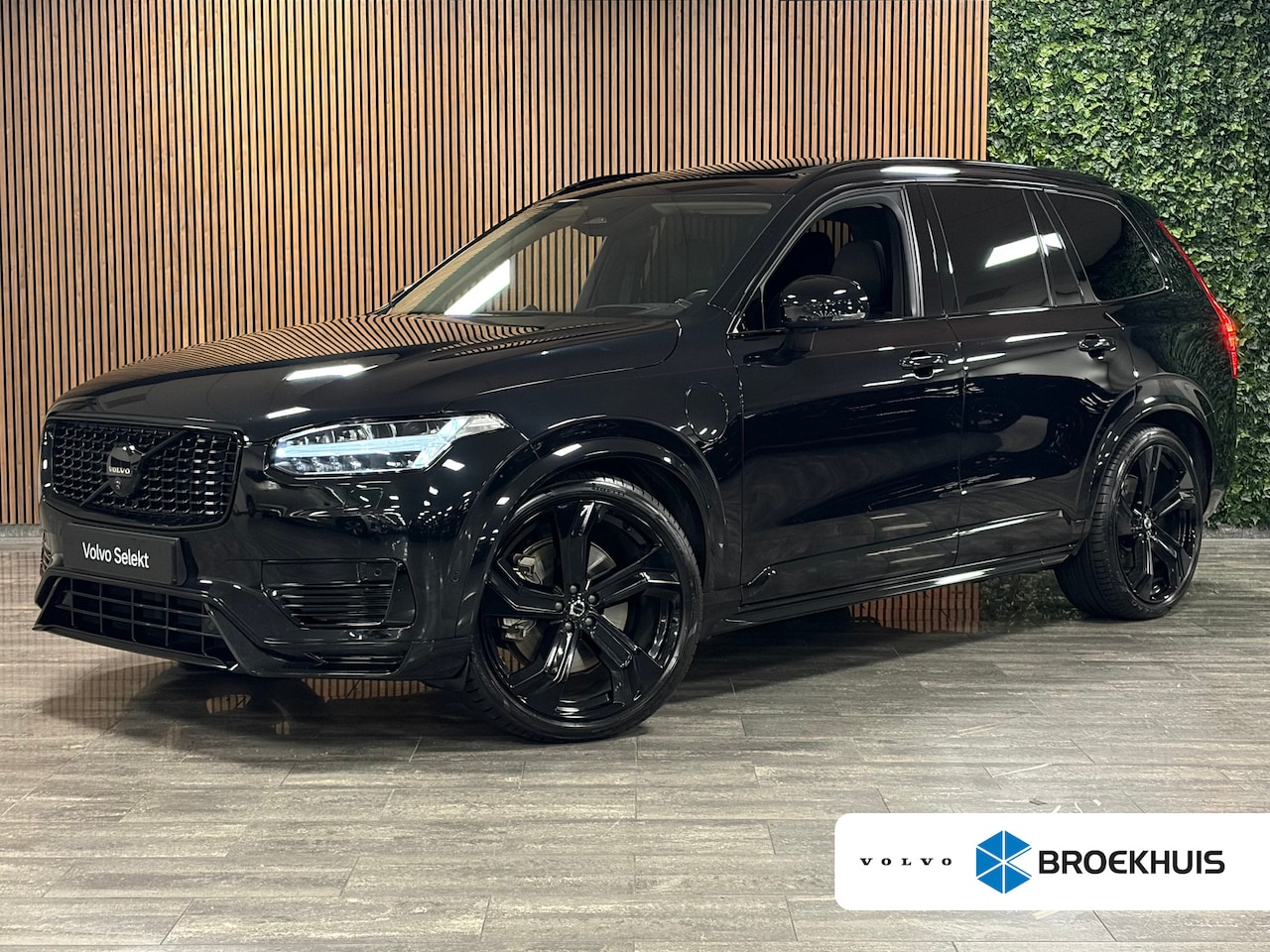 Volvo XC90 - T8 AWD Recharge Ultra Dark Black | Vol! | Bowers & Wilkins | Luchtvering | Stoelventilatie - AutoWereld.nl
