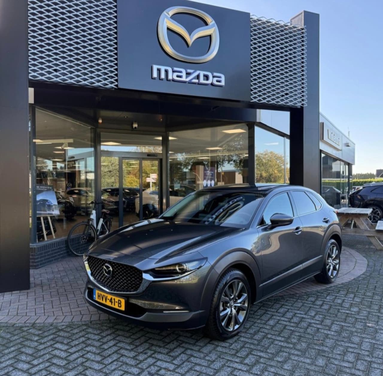 Mazda CX-30 - E- SKYACTIV- G 2.5 140 6AT M-HYBRID TAKUMI / Blop / Trekhaak - AutoWereld.nl