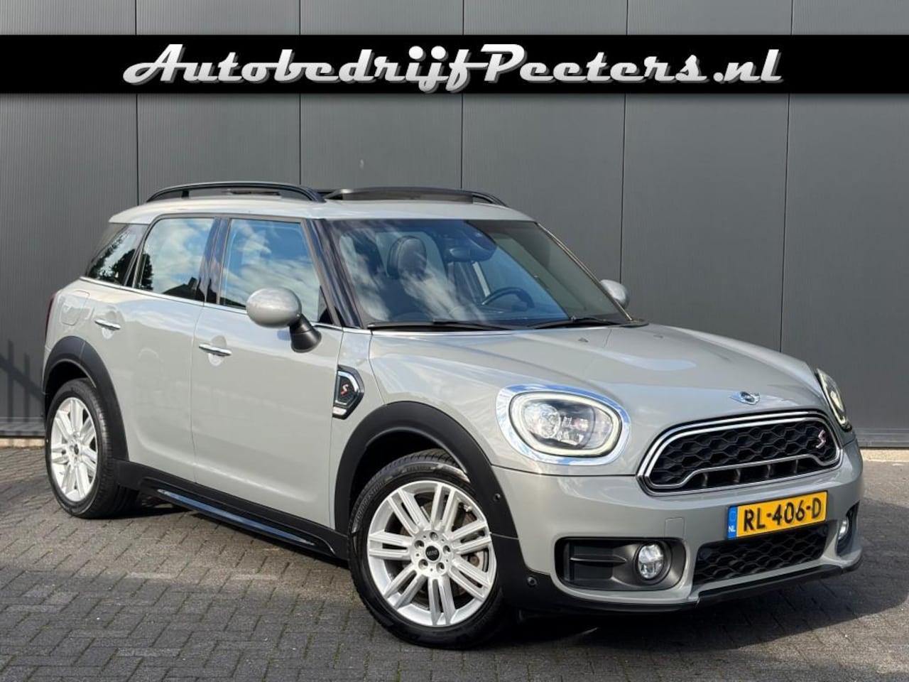 MINI Countryman - 2.0 Cooper S Aut. Pano H/K LED Leder Carplay NL-auto - AutoWereld.nl