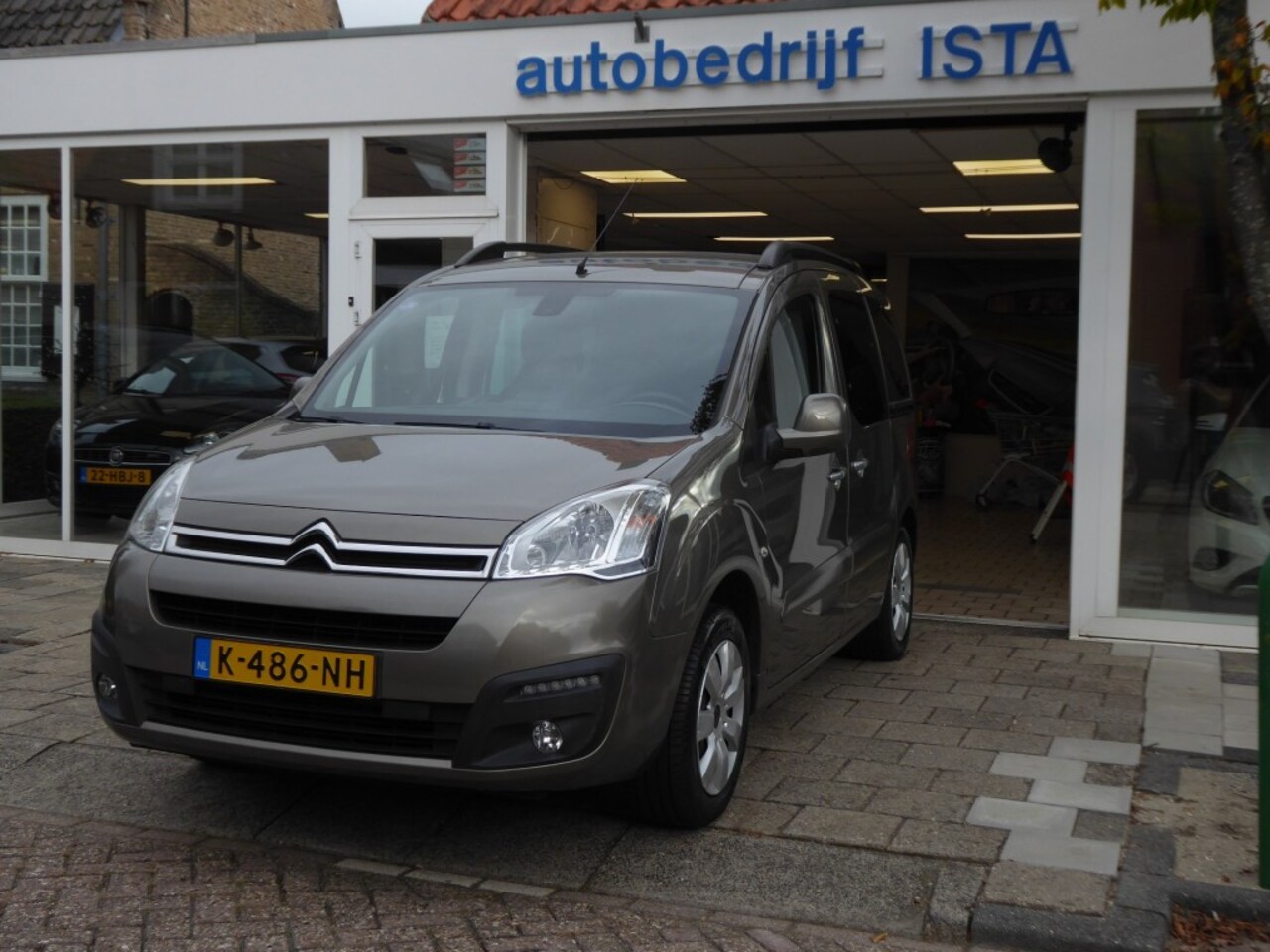 Citroën Berlingo - 1.2 Puretech - AutoWereld.nl