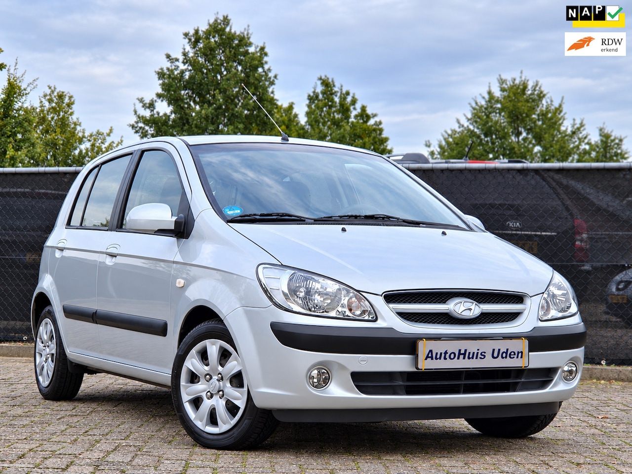 Hyundai Getz - 1.4i Active Joy 5dr Airco Trekhaak 96 000dkm!! - AutoWereld.nl
