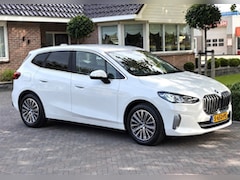 BMW 2-serie Active Tourer - 220i 170pk Mild Hybrid Luxury Line Harman Kardon, Leder, Led, Automaat, Camera,