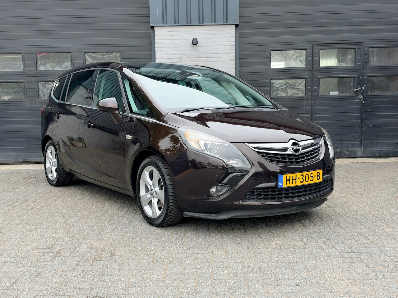 Opel Zafira Tourer - 1.4 Cosmo 7p. Nieuwe ketting, Apk, Remmen, Nette auto! - AutoWereld.nl