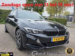 BMW 3-serie Touring - 330e, Parkeer Assistent 19" Lm Camera Zondag OPEN