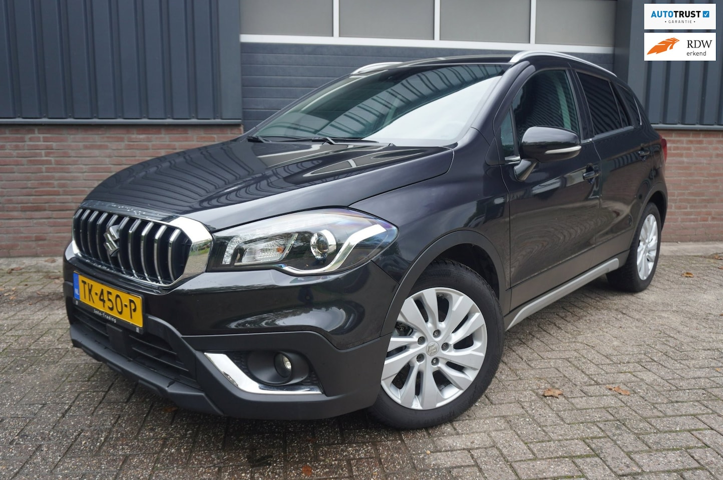 Suzuki S-Cross - 1.4 140PK Boosterjet Exclusive Rijklaar / Automaat / Navi / Achteruitrijcamera - AutoWereld.nl