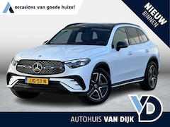 Mercedes-Benz GLC-klasse - 200 4MATIC AMG Line | AMG Line/Adapt.Cruise/360° Camera/Head up display/Pano/Trekhaak