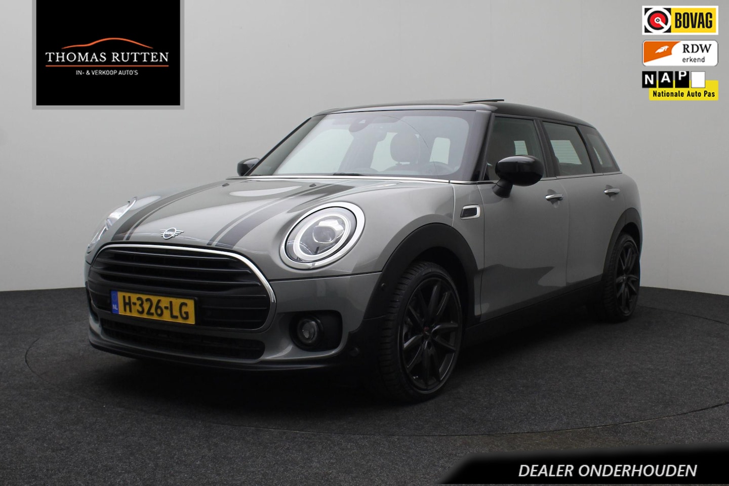 MINI Clubman - 1.5 Cooper Chili 2020 | BOMVOL | NAP | Panoramadak | Dealer Onderhouden | Head up | CarPla - AutoWereld.nl