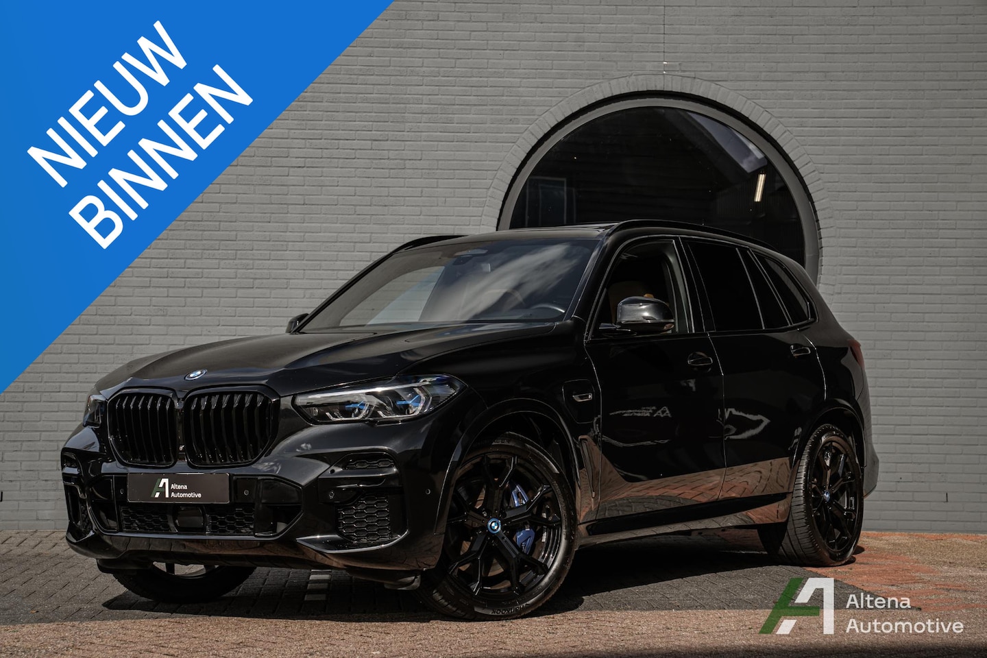 BMW X5 - xDrive45e High Executive BTW, M-sport, trekhaak, panoramadak, stoelverwarming, M-sport sto - AutoWereld.nl