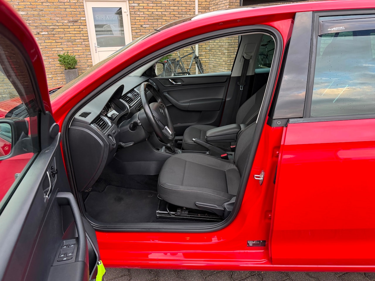 Skoda Rapid Spaceback - 1.2 TSI Greentech Style Edition Koopje - AutoWereld.nl