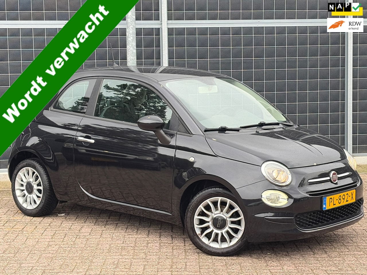 Fiat 500 - 1.0 TwinAir | nero | CarPlay | incl. 12 mnd garantie - AutoWereld.nl