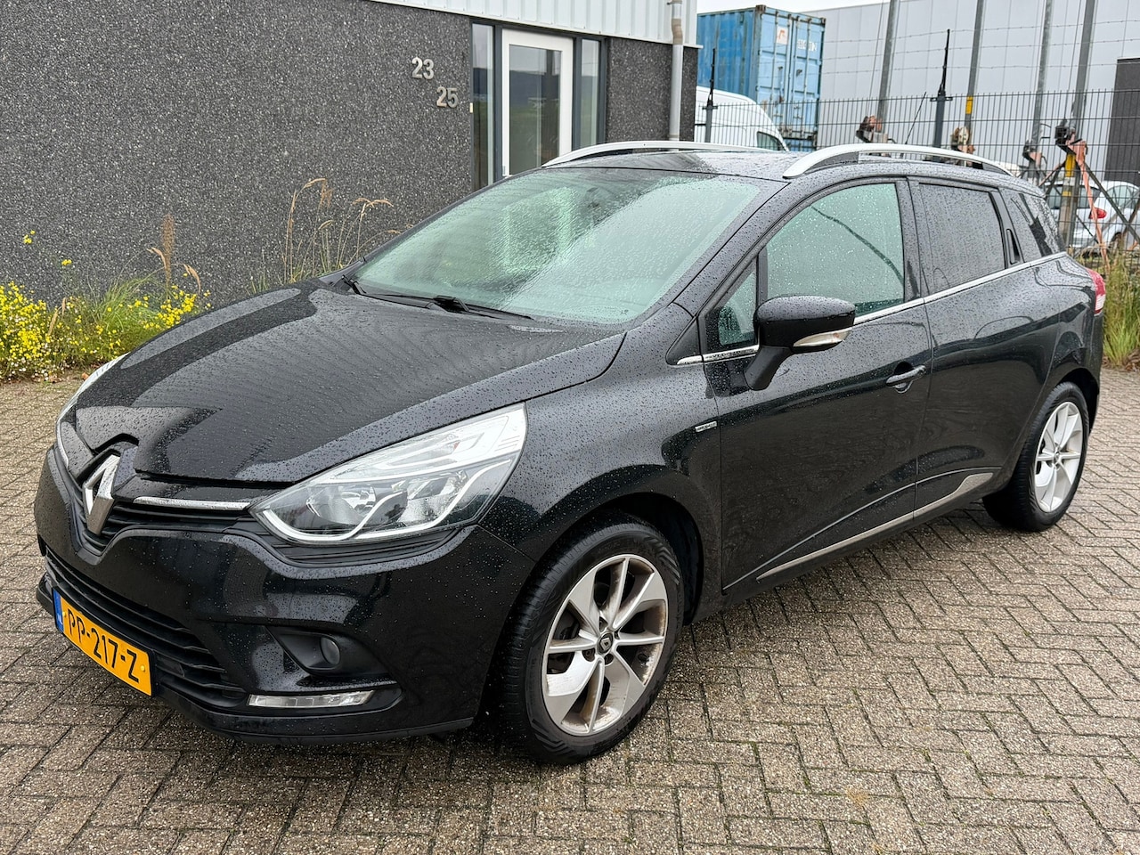 Renault Clio Estate - 0.9 TCe Limited 2017 - AutoWereld.nl