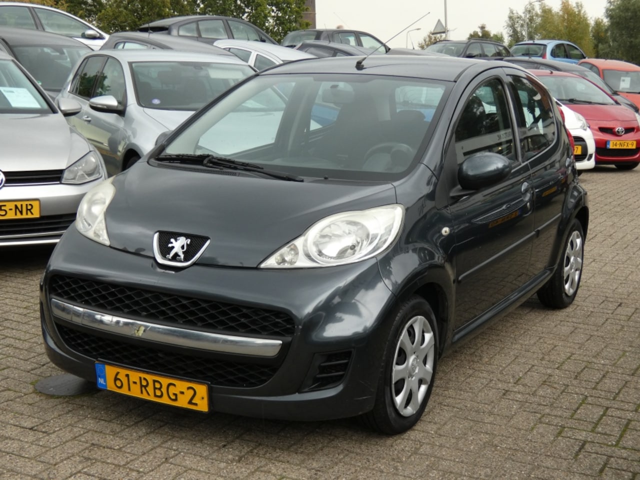 Peugeot 107 - 1.0-12V XS 1.0-12V XS - AutoWereld.nl