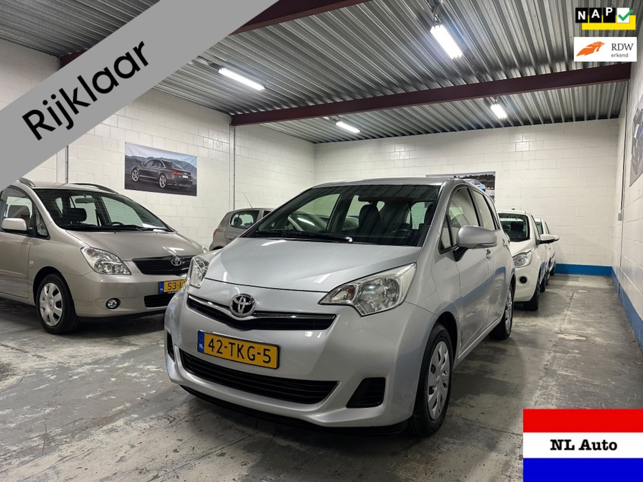 Toyota Verso S - 1.3 VVT-i Comfort/6 Bak/Nap/1e Eigenaar! - AutoWereld.nl