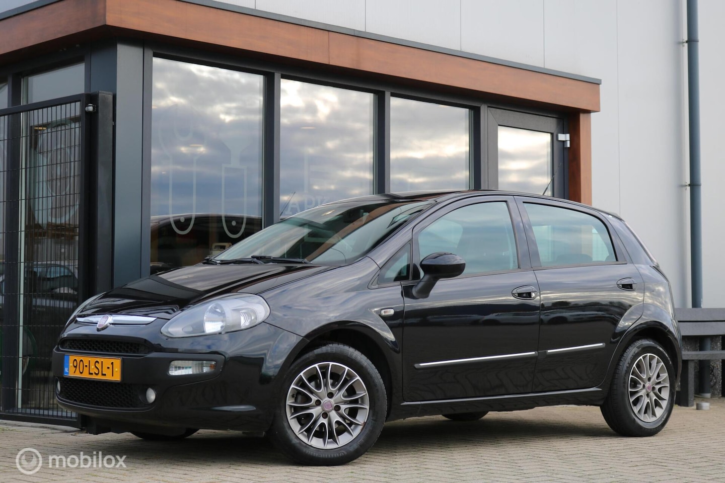 Fiat Punto Evo - 1.4 Racing|1e eigenaar|NAP|5drs - AutoWereld.nl
