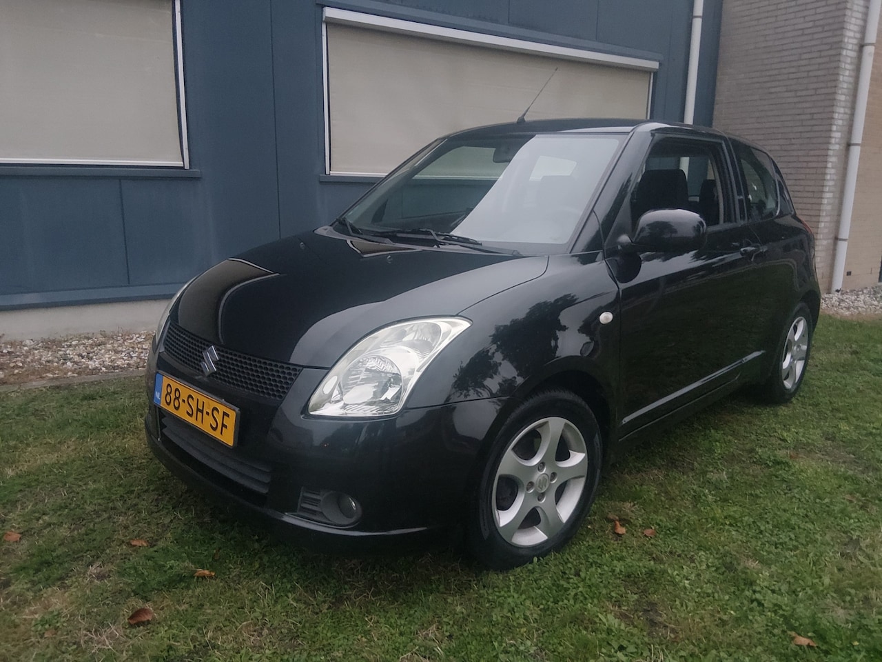 Suzuki Swift - 1.3 Exclusive 2006 Airco - AutoWereld.nl
