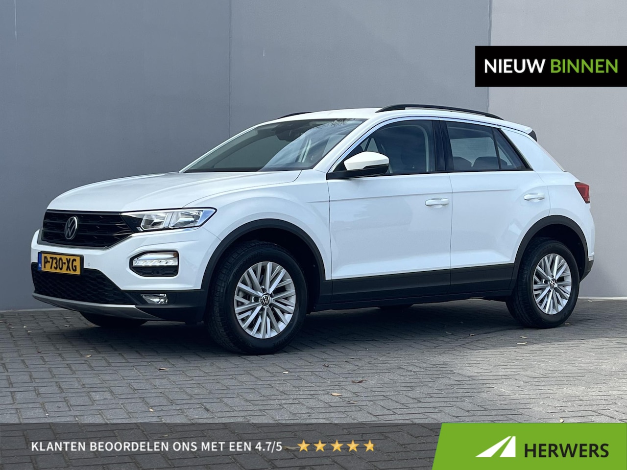 Volkswagen T-Roc - 1.0 TSI Style Business / Trekhaak (1.300 KG) / Adaptieve Cruise Control / Stoelverwarming - AutoWereld.nl