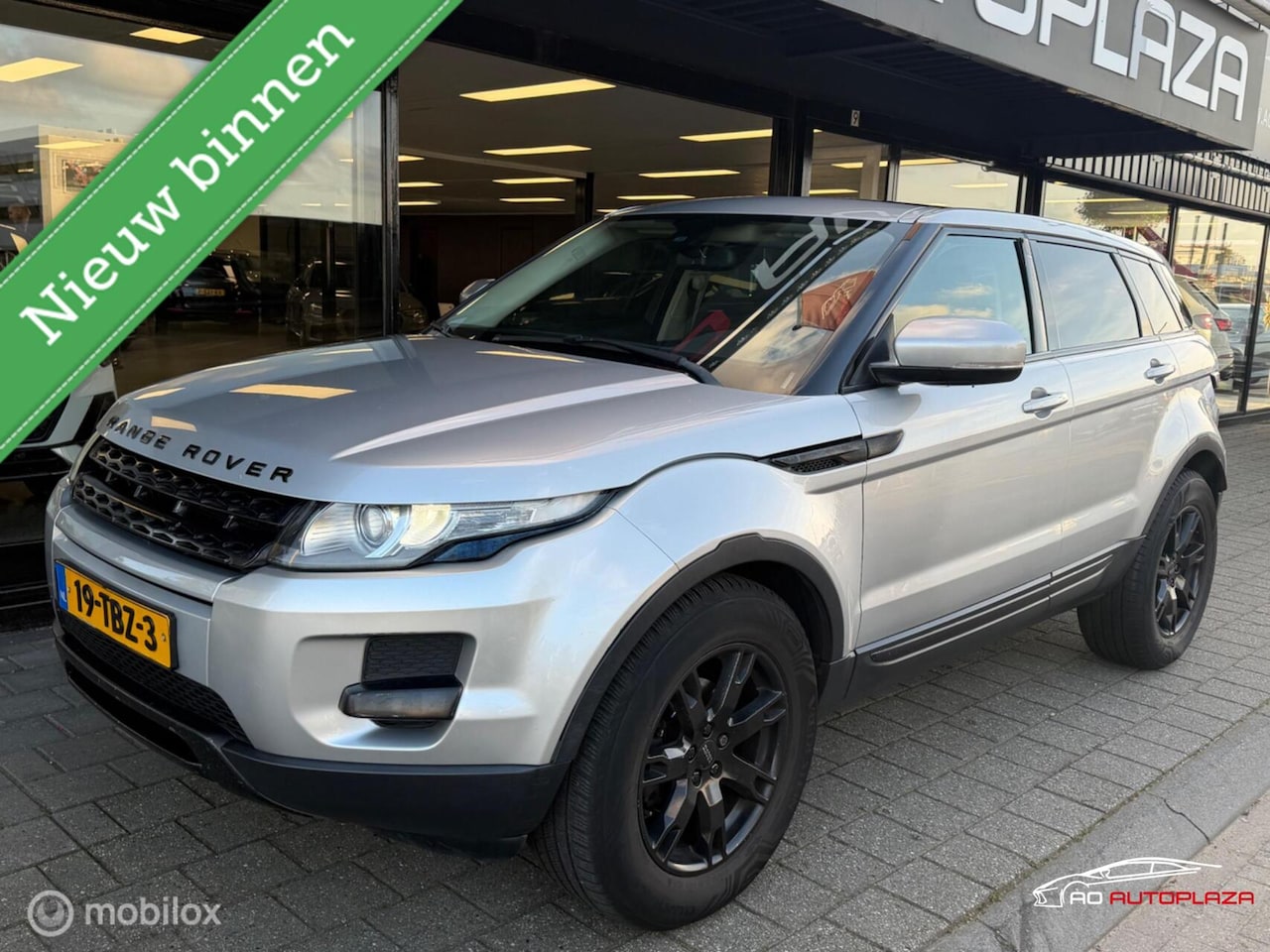 Land Rover Range Rover Evoque - 2.2 TD4 4WD Dynamic 2.2 TD4 4WD Dynamic - AutoWereld.nl