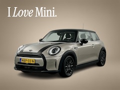 MINI Cooper - 1.5 Aut. Camden Edition Leder/Sportstoelen Climate Carplay Piano-Pack