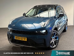 Lynk & Co 01 - 1.5 | Panoramadak | 360 Camera | Stoelverwarming | Trekhaak |