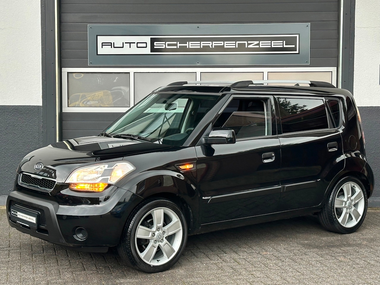 Kia Soul - 1.6 X-ecutive | AIRCO | 25.603 km | NAVI | 18 inch - AutoWereld.nl