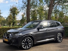 BMW iX3 - Executive 80kWh M-Pakket SOH 98% Pano/Acarplay/Leer/Matrix-Led/Garantie
