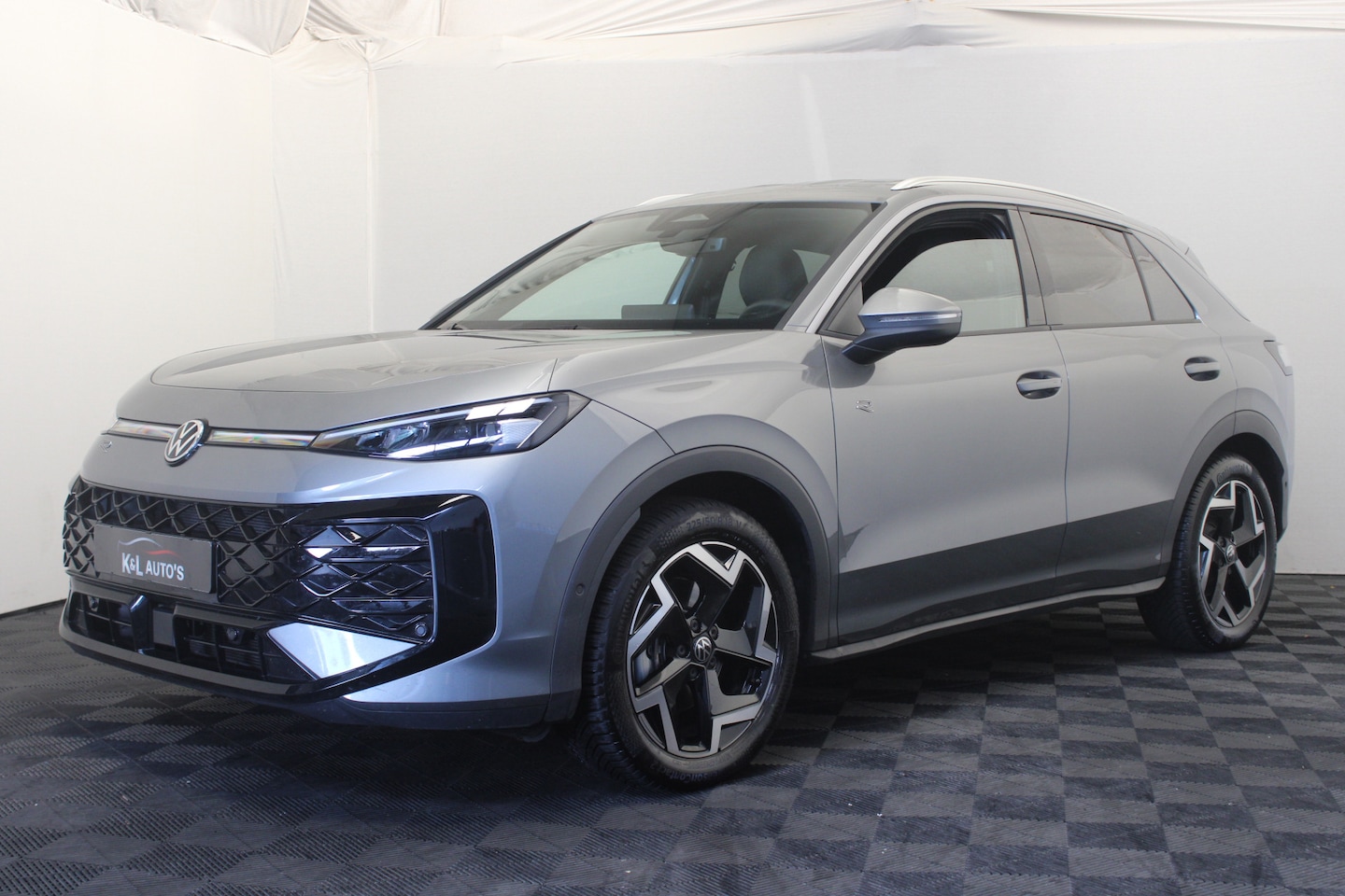 Volkswagen T-Roc - 1.5 Hybrid R-Line - AutoWereld.nl