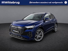 Audi Q4 e-tron - 40 Launch edition S Competition 77 kWh 204pk / Panorama schuifdak / Navigatie / LM 21 inch
