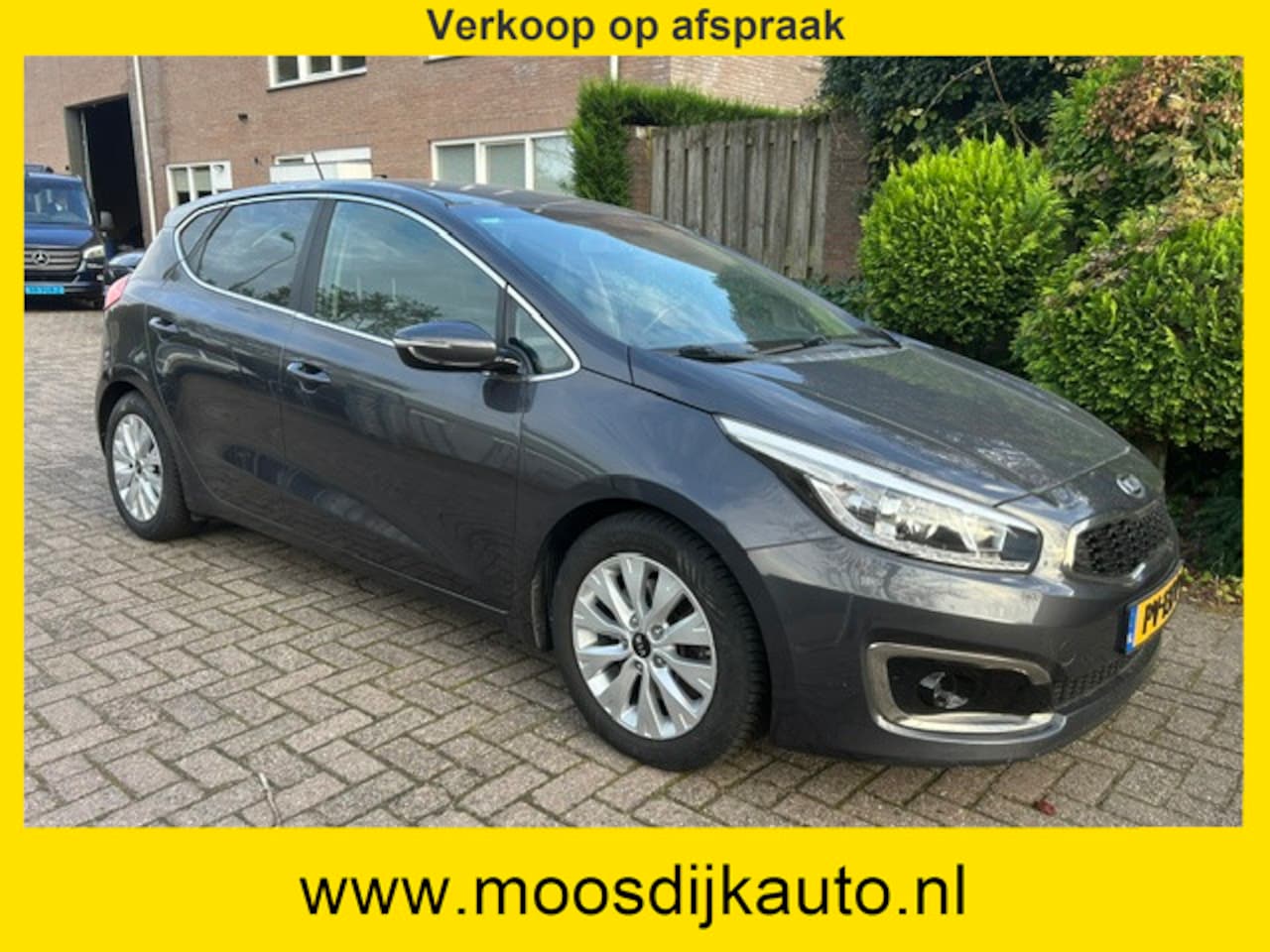 Kia Cee'd - 1.6 GDI DynamicLine 1e eig/ zeer mooi/ Airco ecc/ 5 drs/ NL auto/ met NAP/ Nw-APK/ verkoop - AutoWereld.nl