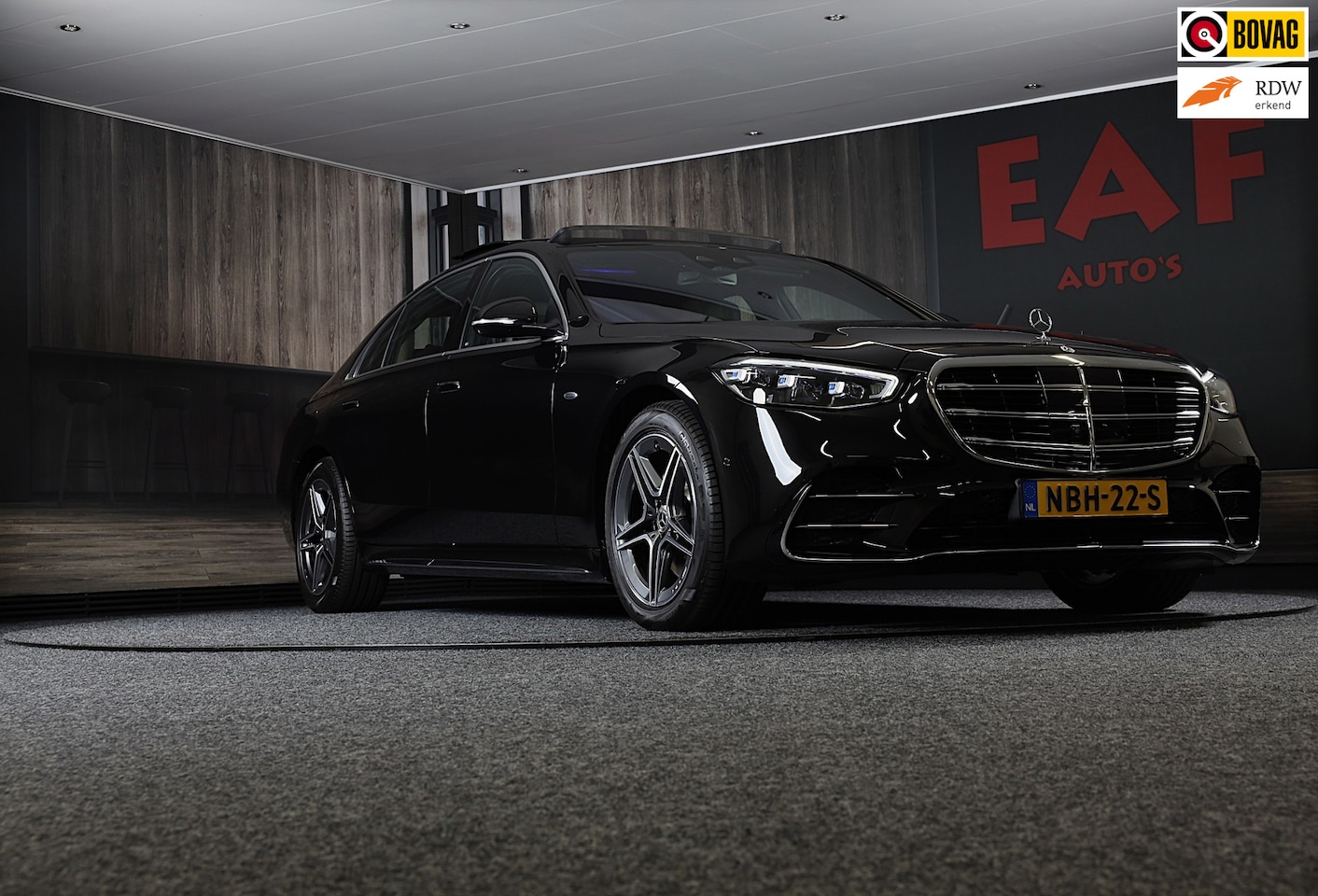 Mercedes-Benz S-klasse - 580 e 4MATIC Lang AMG Line / Chauffeurspakket Plus / Massage / Koptelefoons / Head Up / Pa - AutoWereld.nl