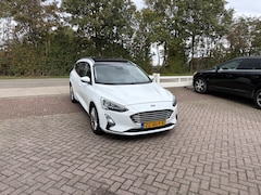 Ford Focus Wagon - 1.5 EcoBoost Titanium Business PANO OPEN DAK WINTER PACK B&O