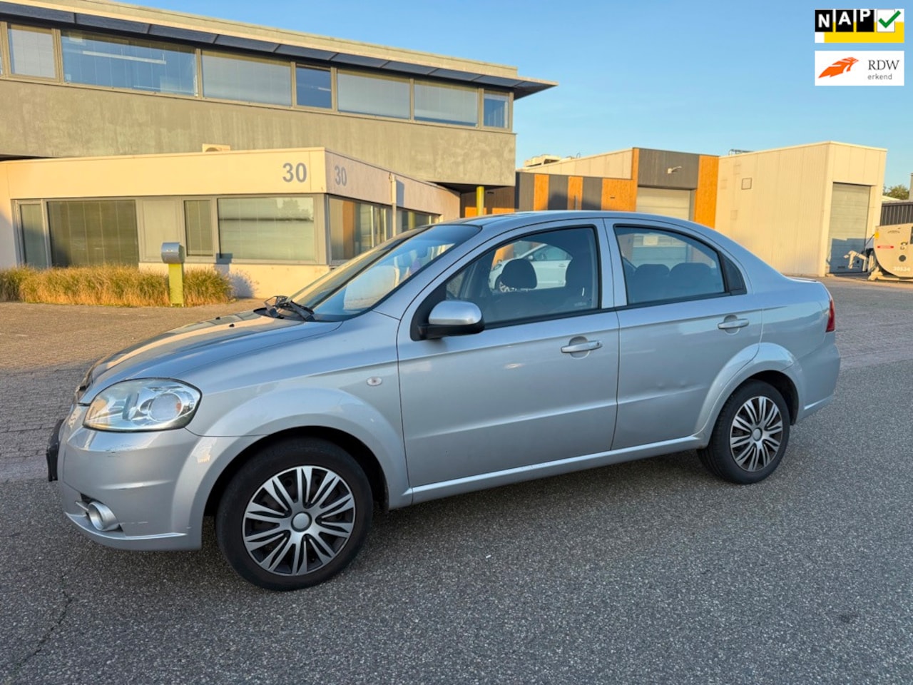 Chevrolet Aveo - 1.4-16V Class 1.4-16V Class - AutoWereld.nl