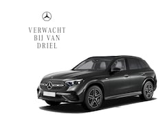 Mercedes-Benz GLC-klasse - GLC 300 e 4MATIC AMG Line | Grijs int. | Panorama Trekhaak HUD Ventilatie Burmester