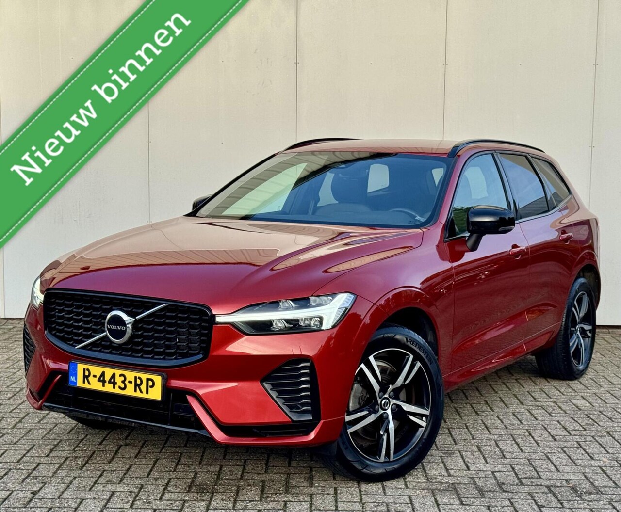 Volvo XC60 - 2.0 B4 R-Design|Trekhaak| - AutoWereld.nl