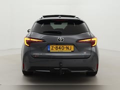 Toyota Corolla Touring Sports - Hybrid 140 GR Sport | Panoramadak | Trekhaak | Dodehoek detectie | Head-up display | JBL |