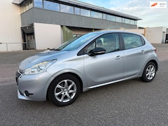 Peugeot 208 - 1.2 VTi Allure