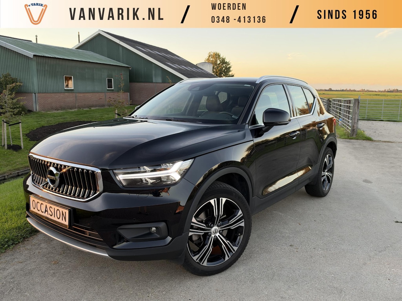 Volvo XC40 - 2.0 T4 Inscription TREKHAAK | CARPLAY | ORREFORS | AUTOMAAT | CAMERA | KEYLESS | LEER - AutoWereld.nl