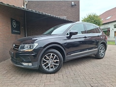 Volkswagen Tiguan - 1.4 TSI ACT Comfortline DSG Trekaak / Navigatie / Cruise Controle / Bluetooth / Stoelverwa