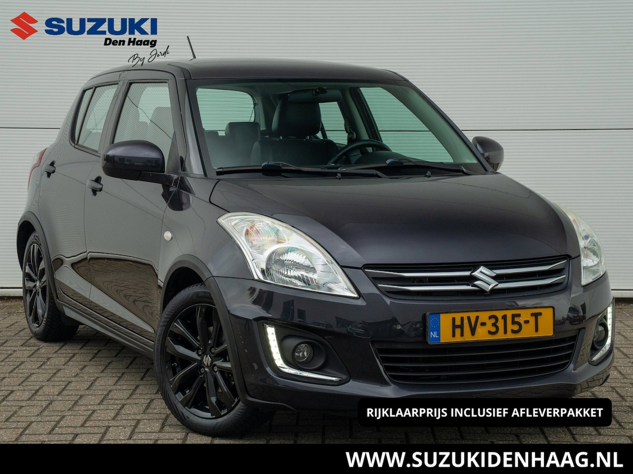Suzuki Swift - 1.2 Style EASSS | Alcantara/Leder |Trekhaak | Cruise | Airco | LED |Lichtmetalen velgen | - AutoWereld.nl